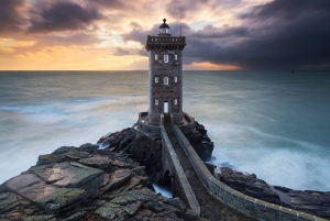 Kermorvan Lighthouse, Bretagne, France  Image credits: Nicolas Rottiers